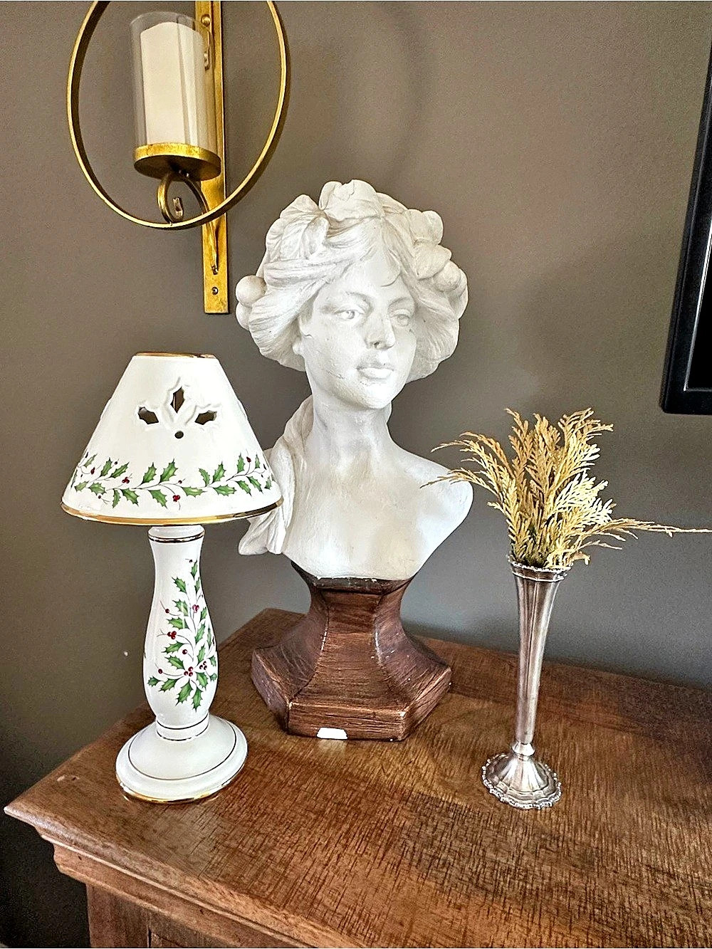 Vintage Lenox Holiday Fairy Lamp Candlestick in Holiday Berries White